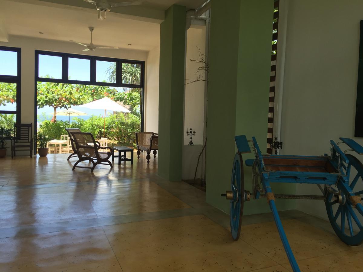 Talalla Bay Beach Bagian luar foto