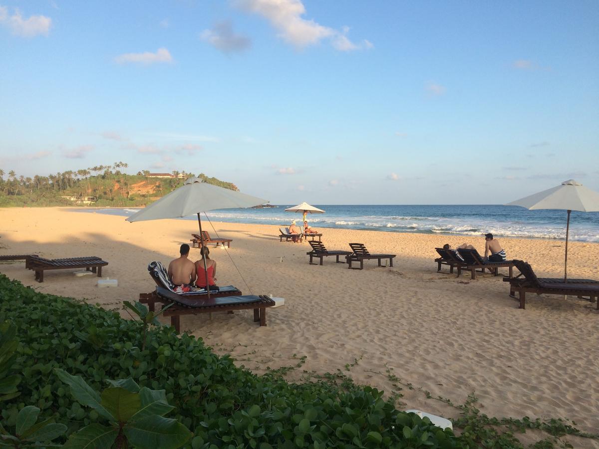 Talalla Bay Beach Bagian luar foto